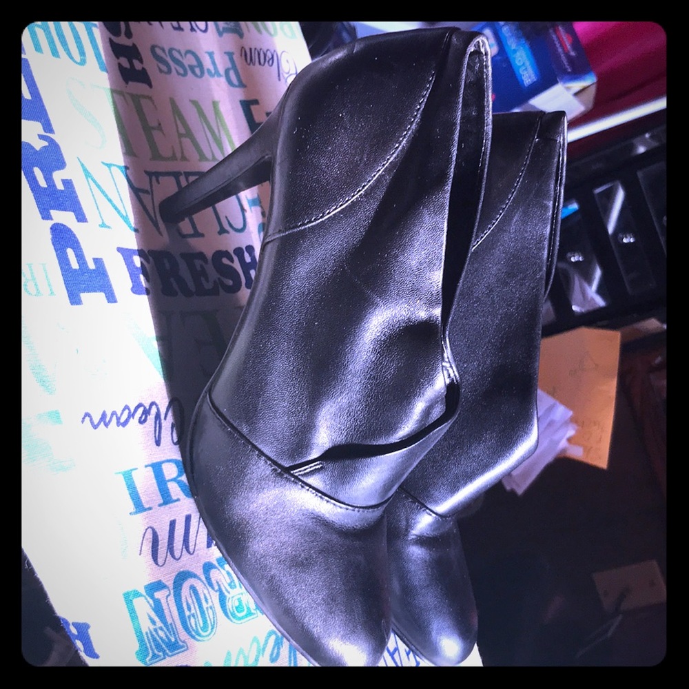 Black booties❣️❣️❣️❣️